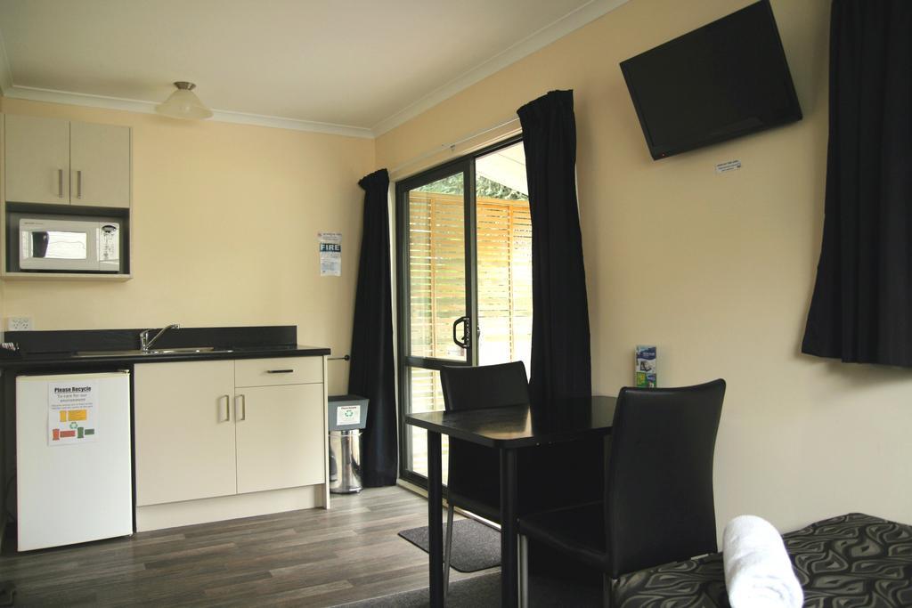 Geraldine Top 10 Holiday Park Exterior foto